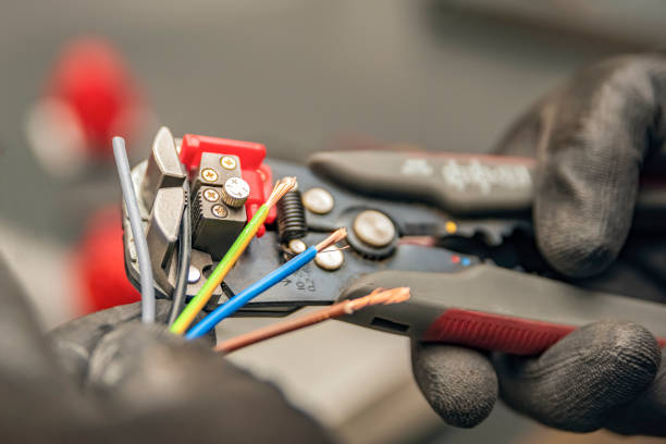 Professional Electrician in Chaska, MN